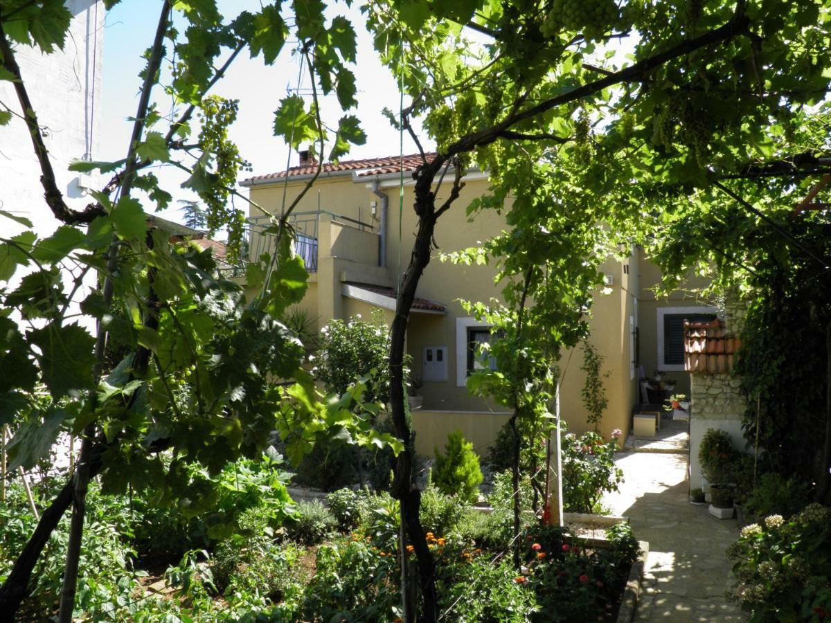 Apartman Mia Biograd Biograd Na Moru Luaran gambar